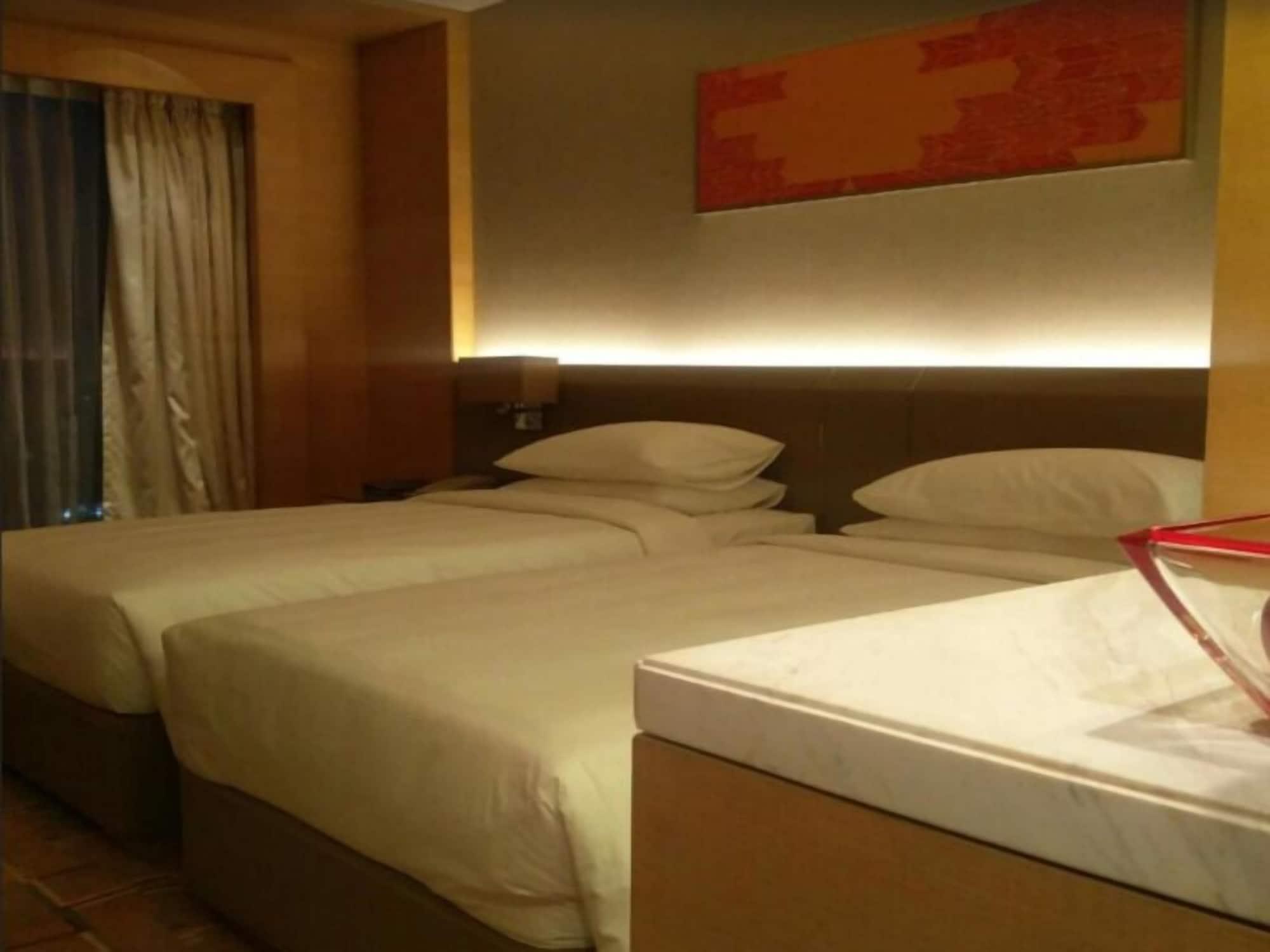 ไฮแอท รีเจนซี จันทิครห์ Hotel จัณฑีครห์ ภายนอก รูปภาพ A room at the hotel