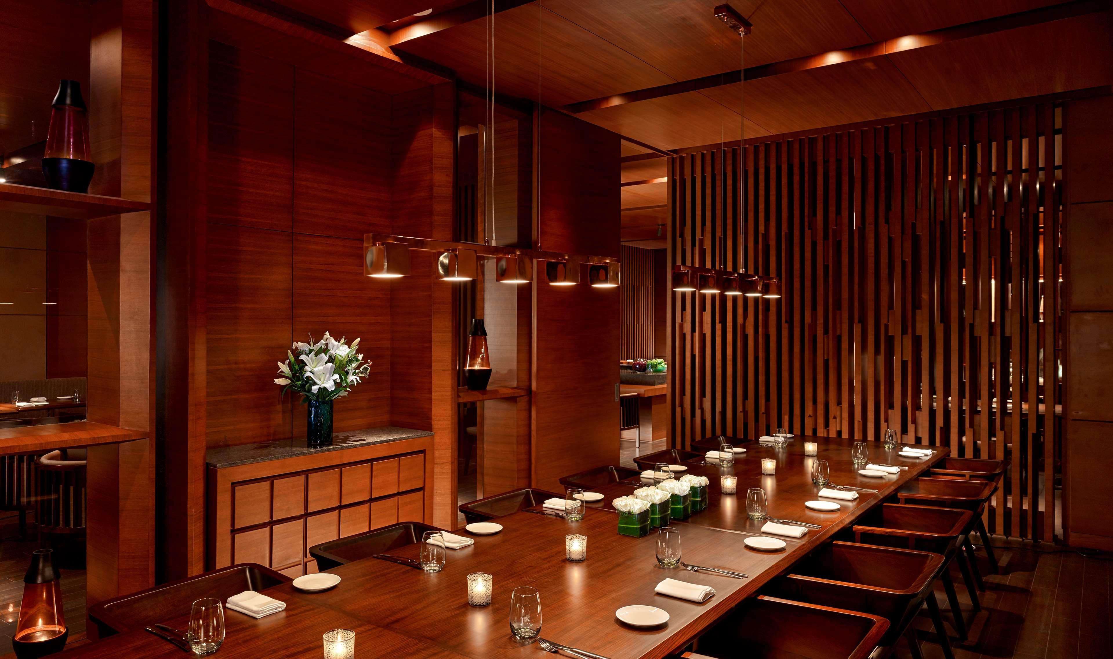 ไฮแอท รีเจนซี จันทิครห์ Hotel จัณฑีครห์ ภายนอก รูปภาพ The interior of the restaurant